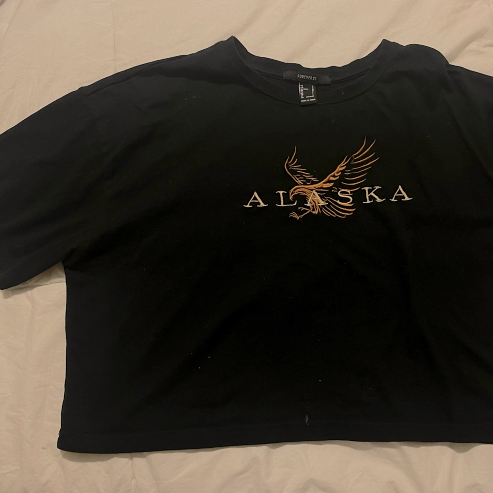 cropped alaska t shirt